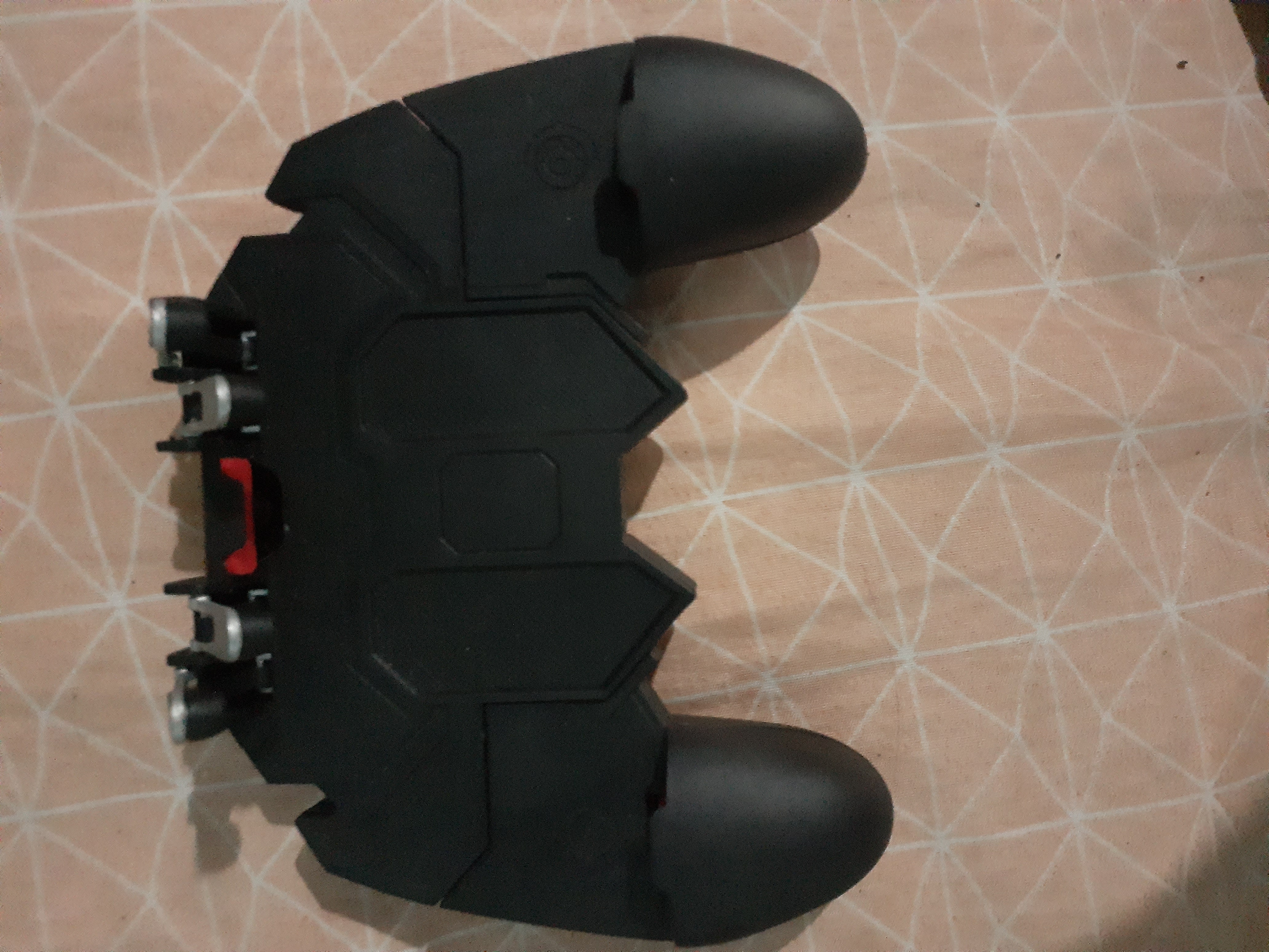 El mamalon para jugar a 6 dedos