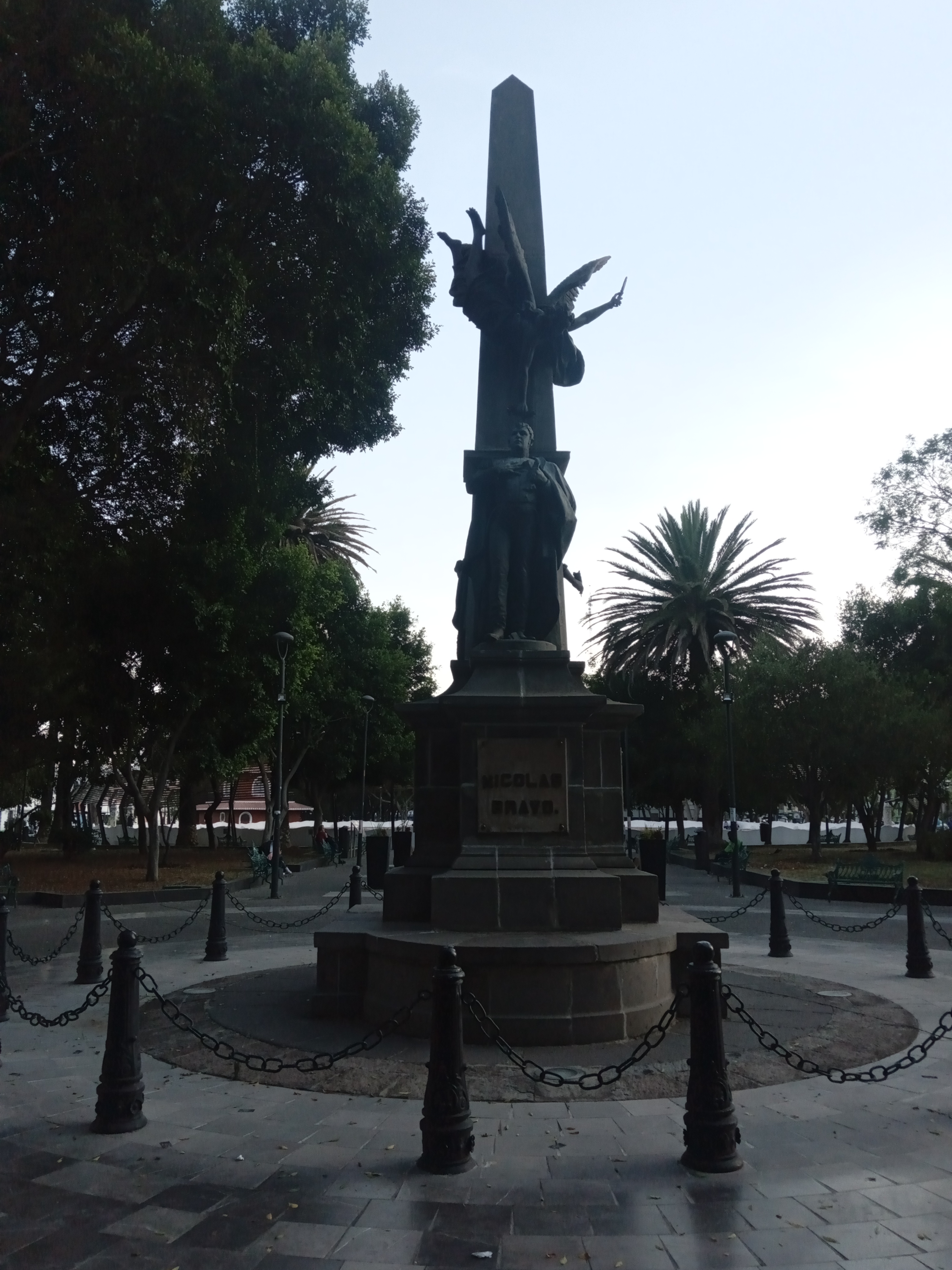 Paseo Bravo 02
