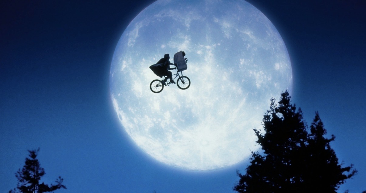 E.T moon