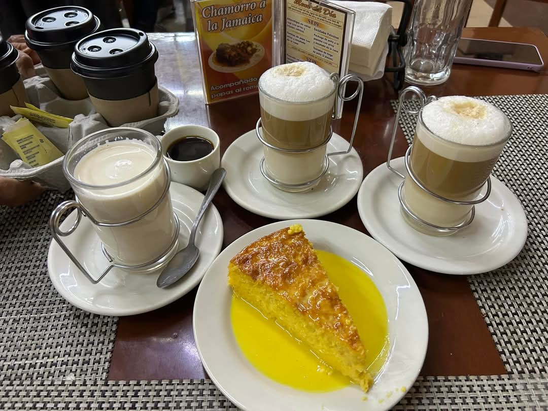 Pan de Elote con rompope