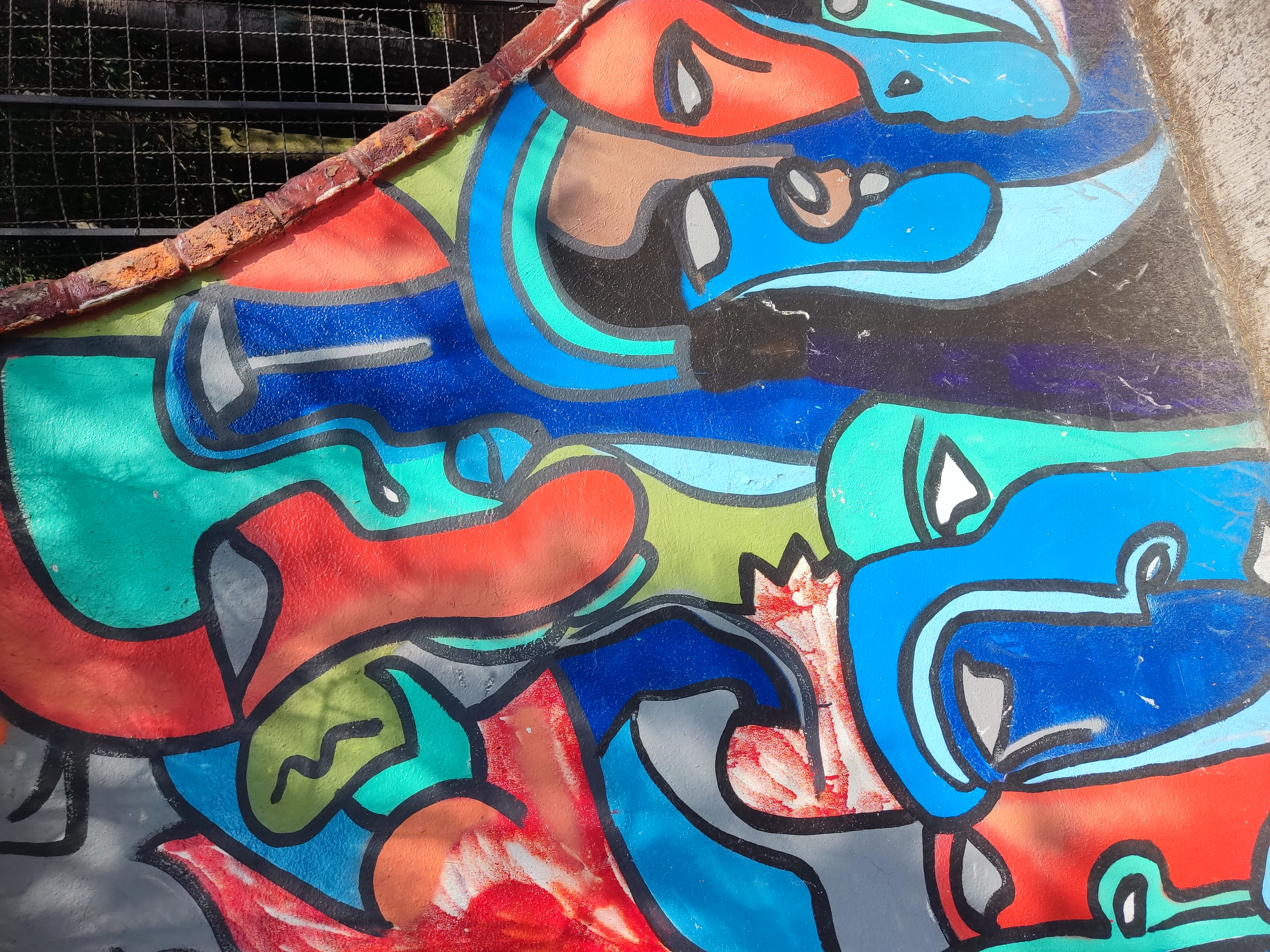 Grafiti caras 2