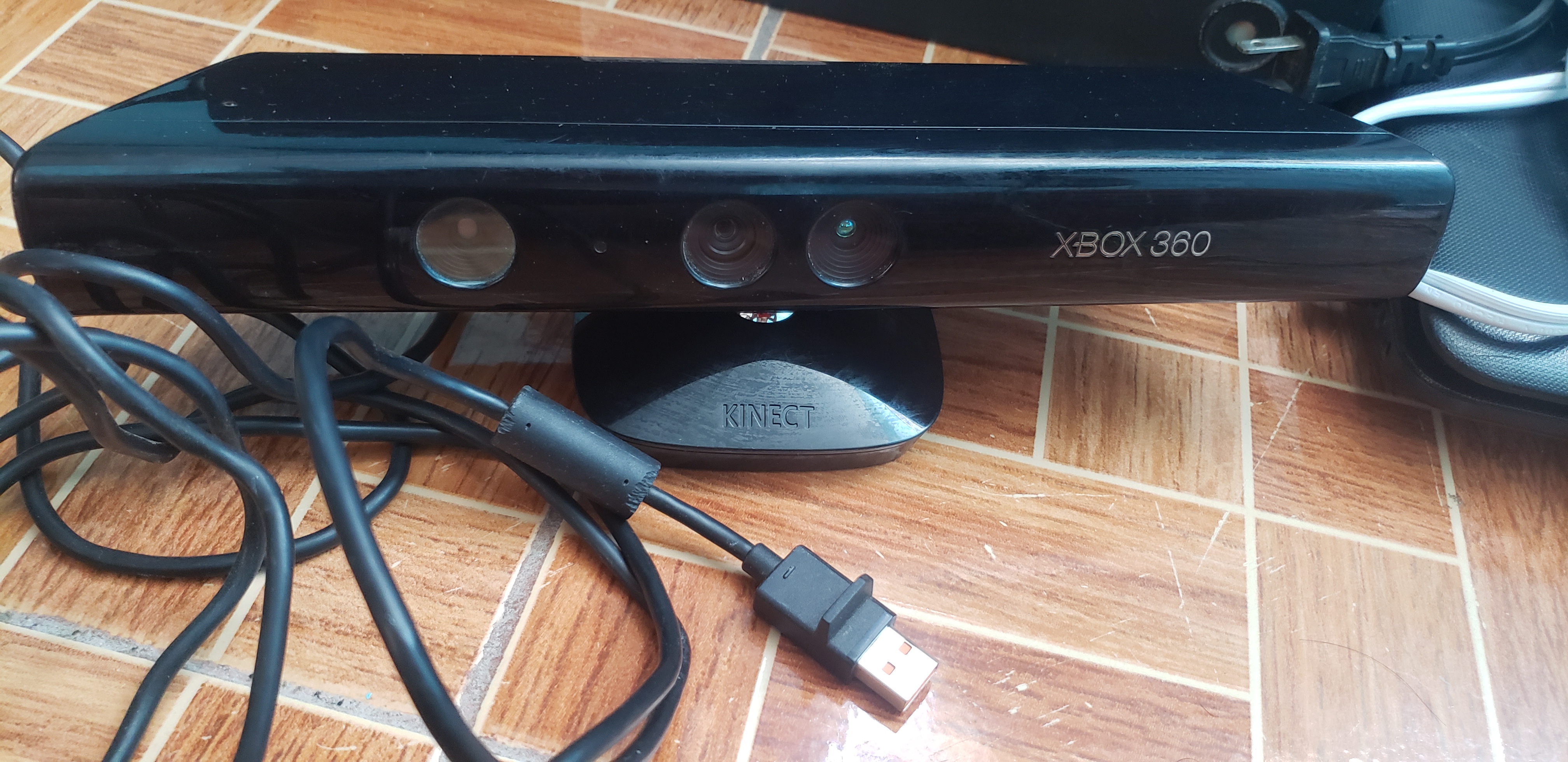 Kinect xbox 360 slim