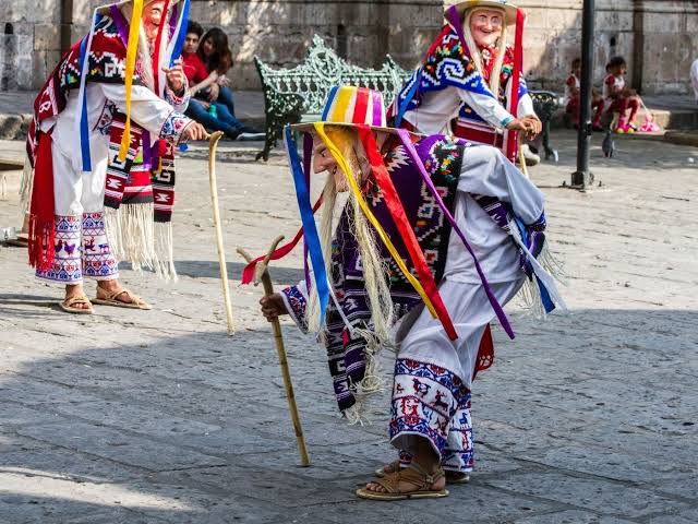 Baile del viejito