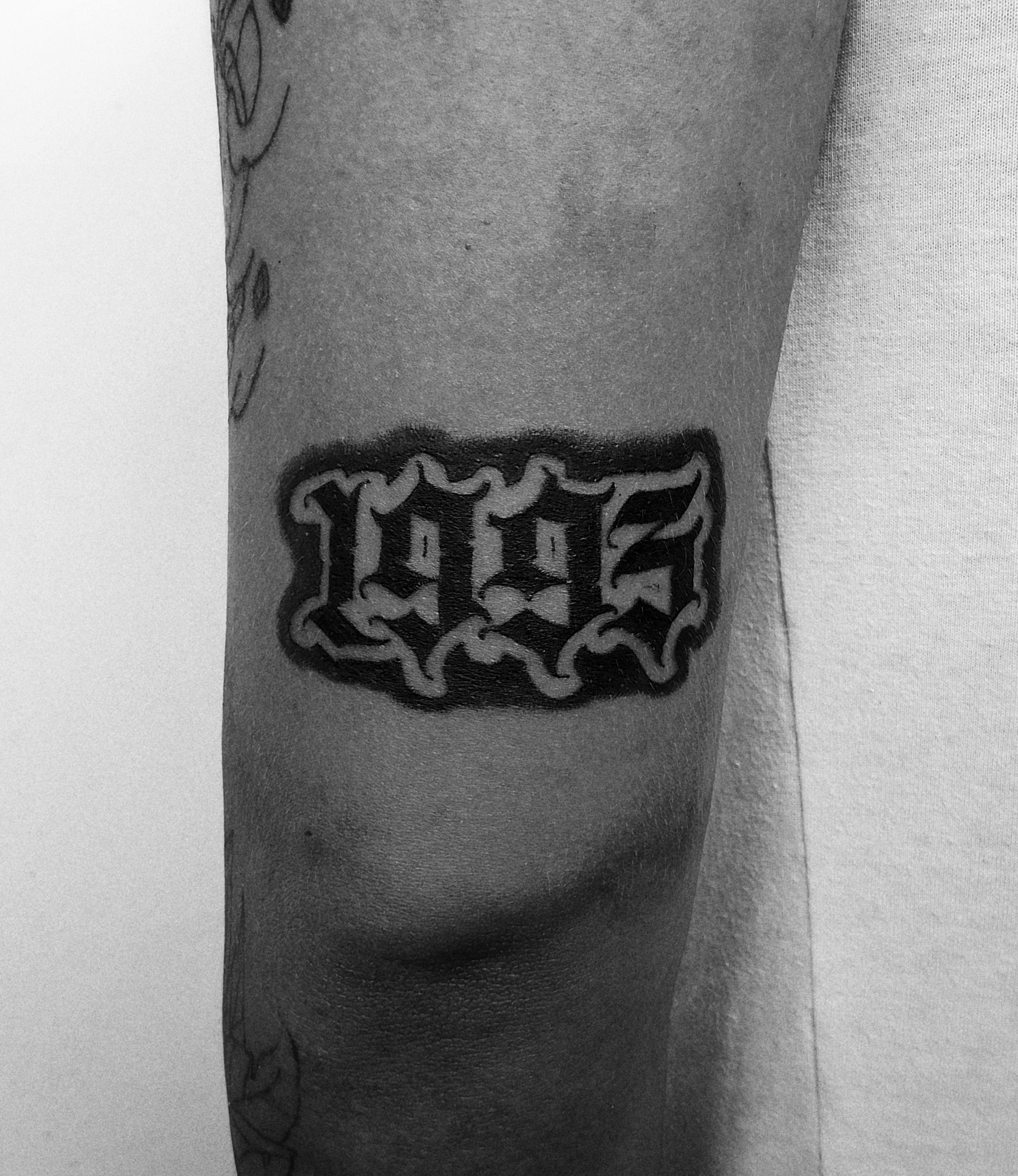 "1993" chicano style