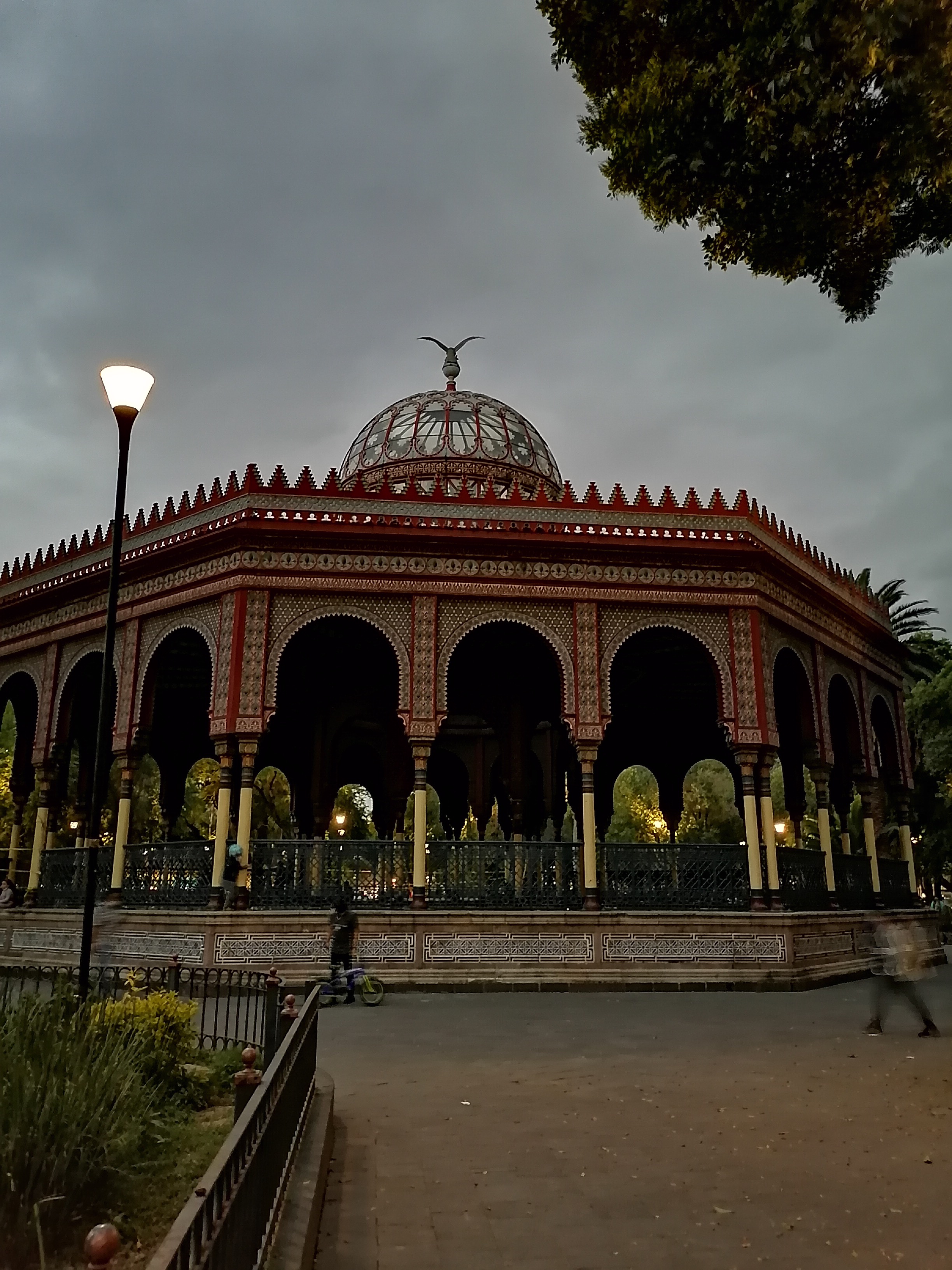 Kiosco Morisco