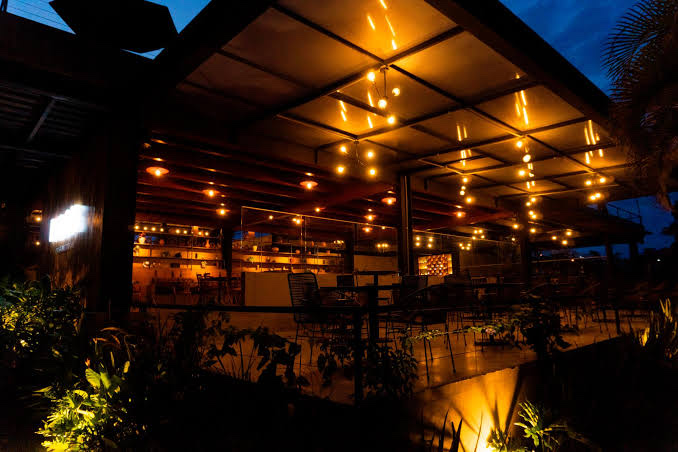 luces artificiales