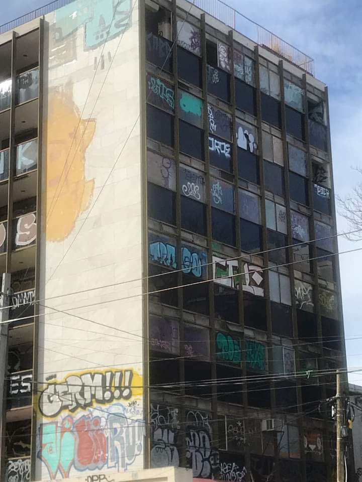 Edificio grafiti escena Guadalajara 2021
