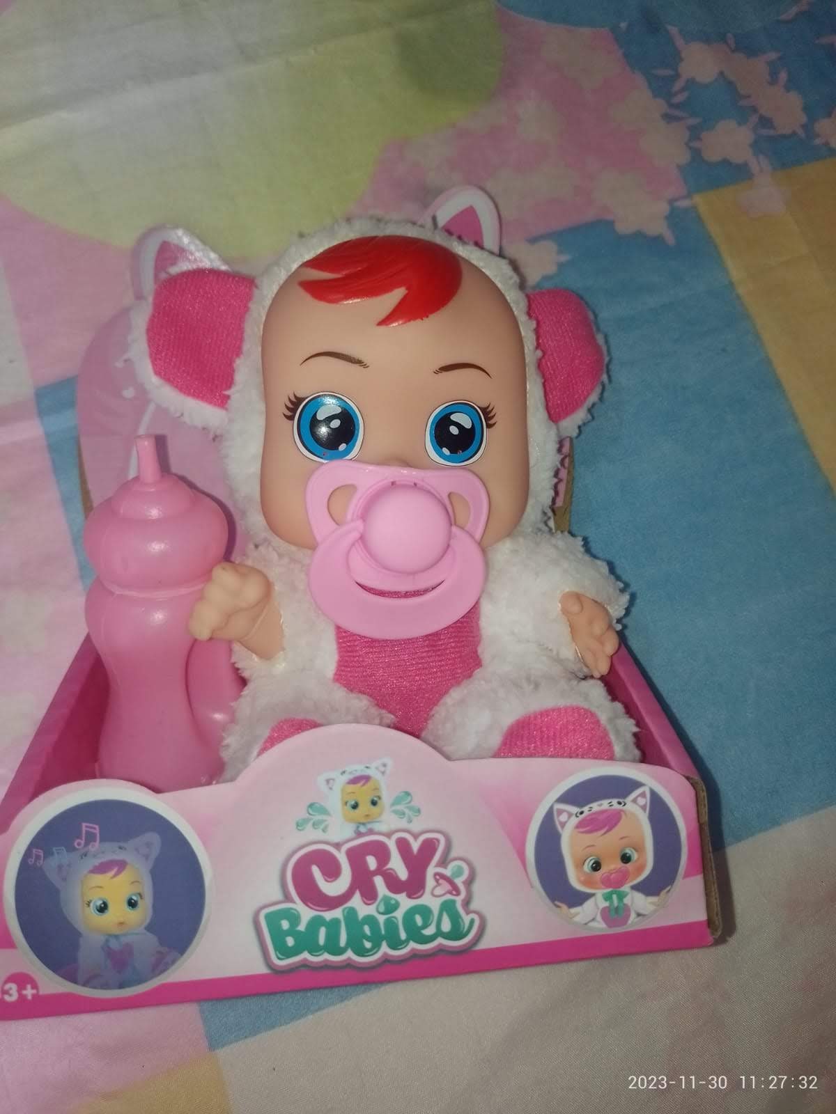 J