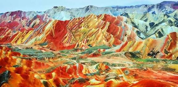 Montanas coloridas
