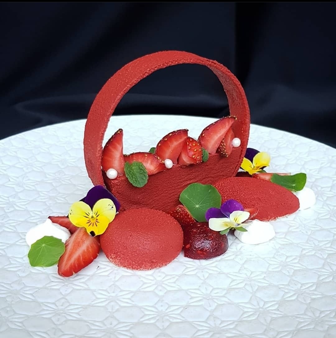 Mousse de queso crema y fresas