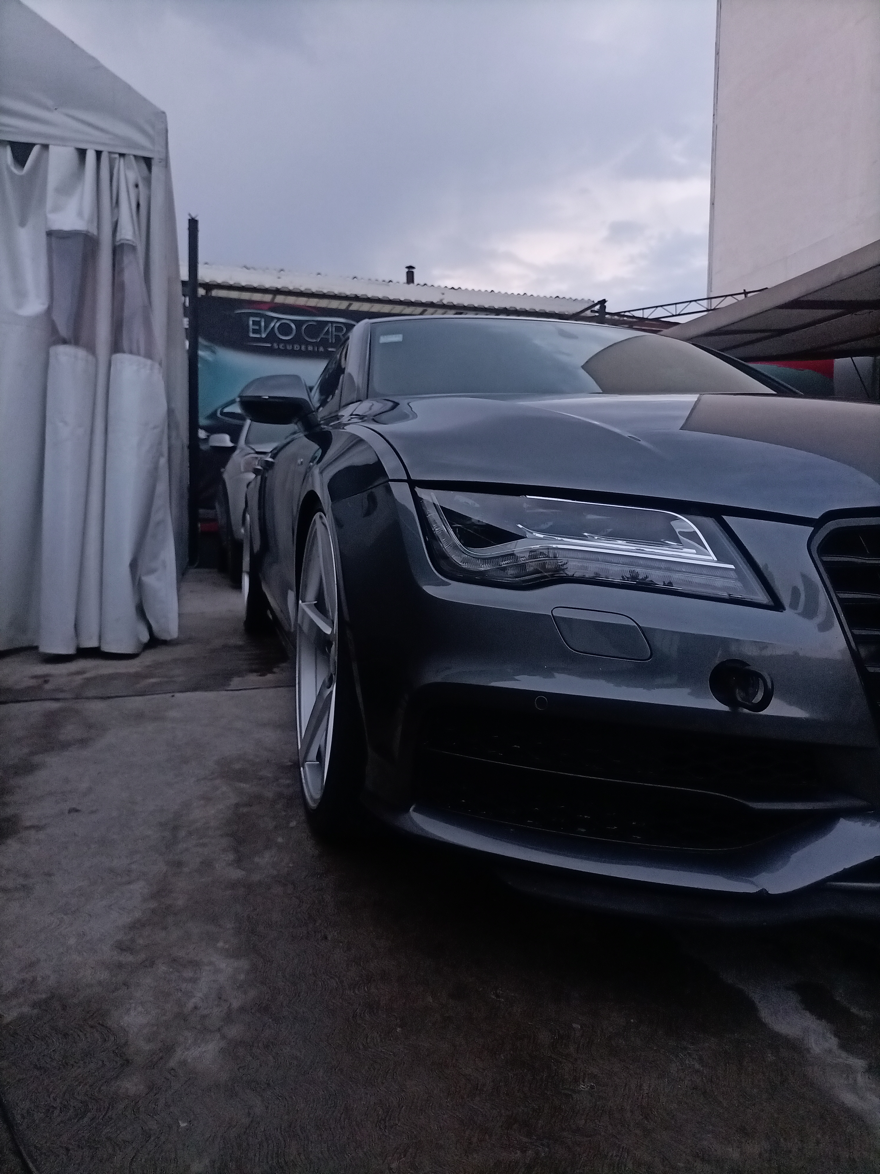 Mega Audi