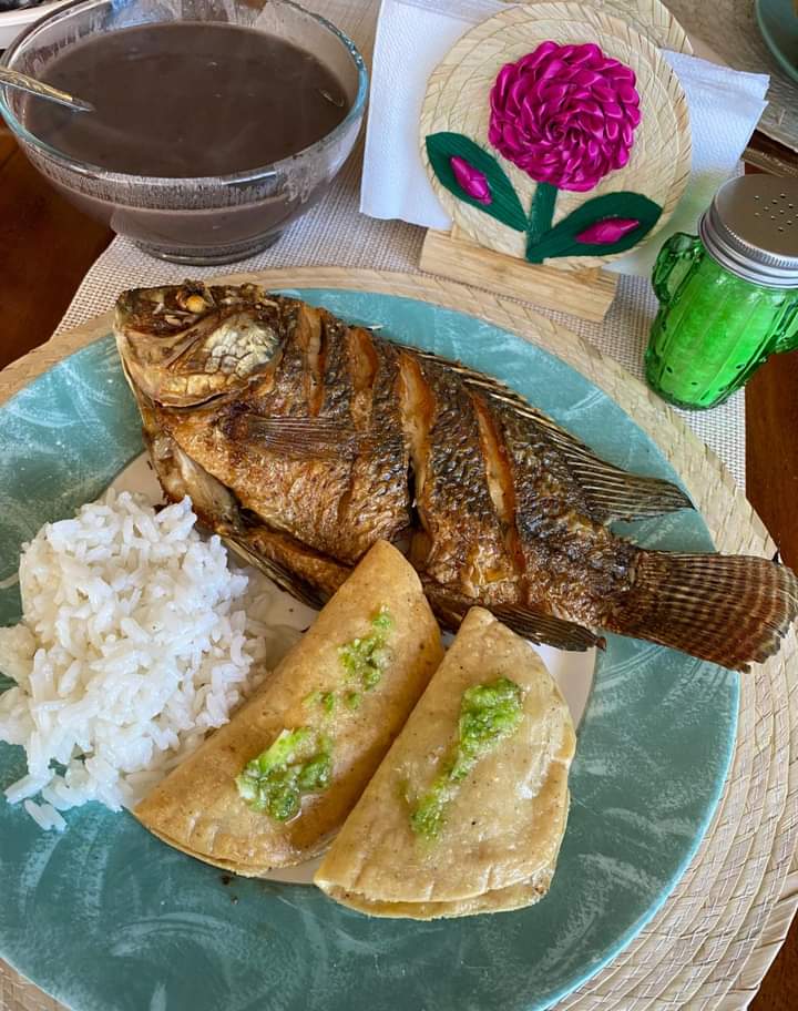Pecado frito con pescadilla