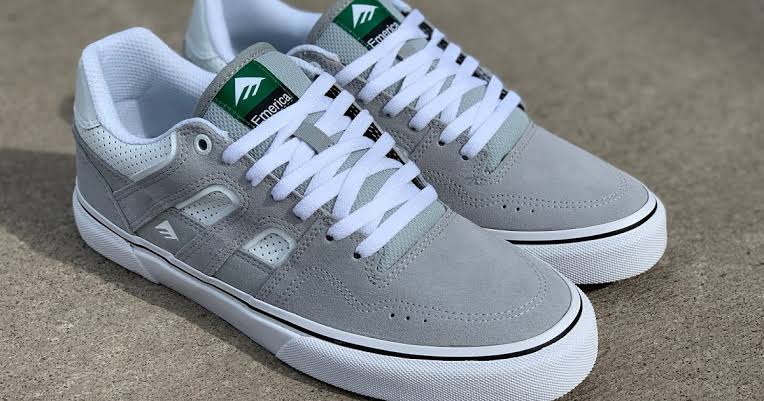 Tenis Emerica