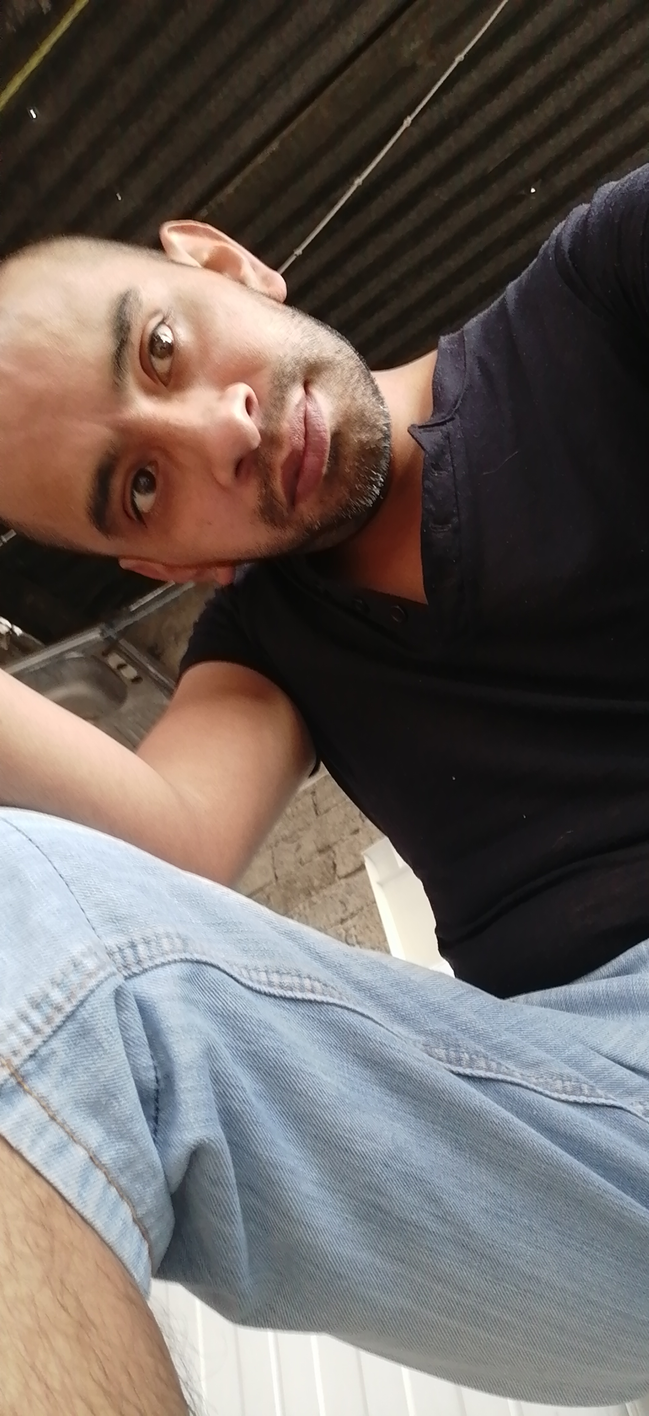 Hola