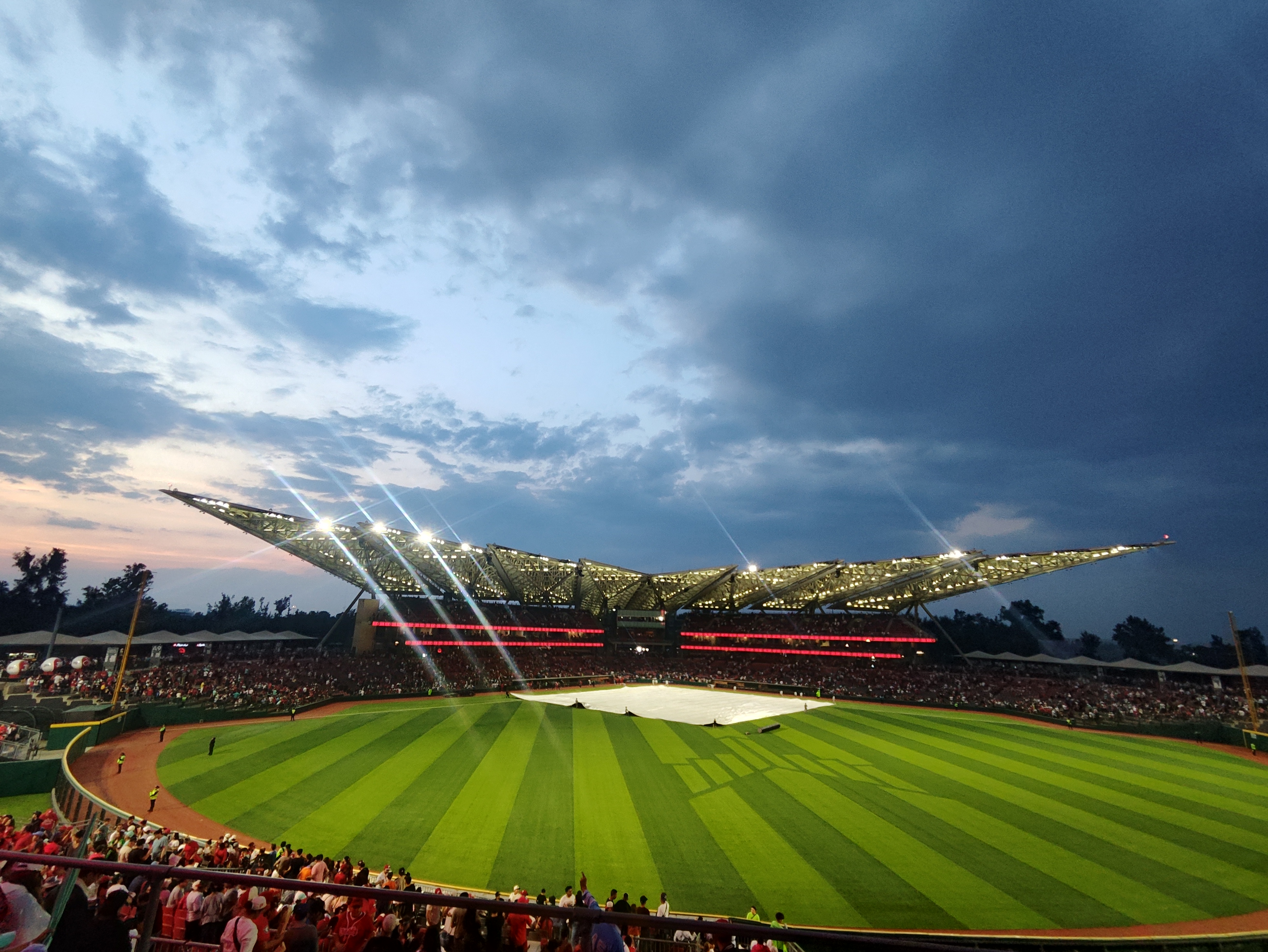 Estadio Diablos Maythe4th!