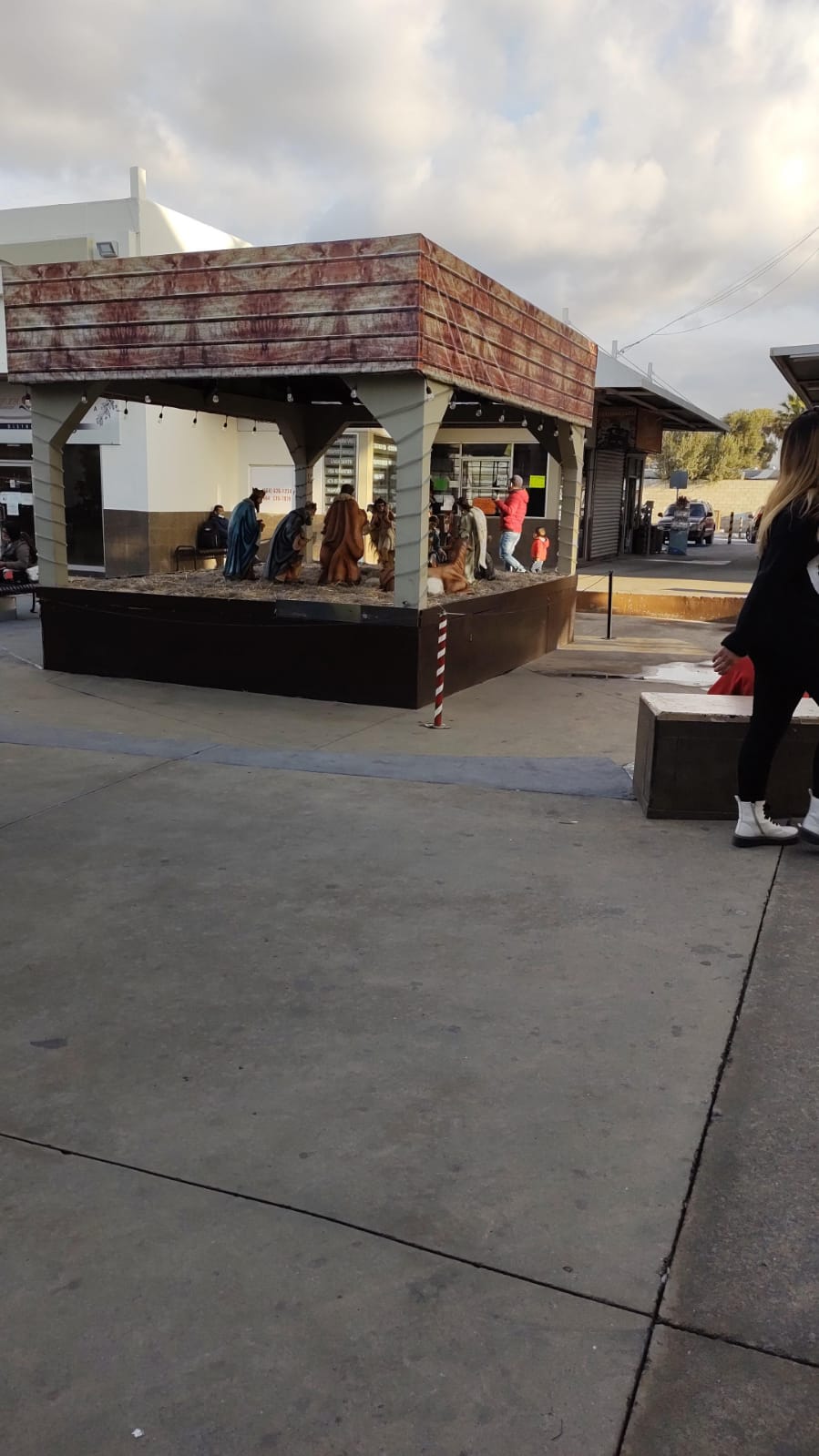 Nacimiento. Plaza 5 y 10