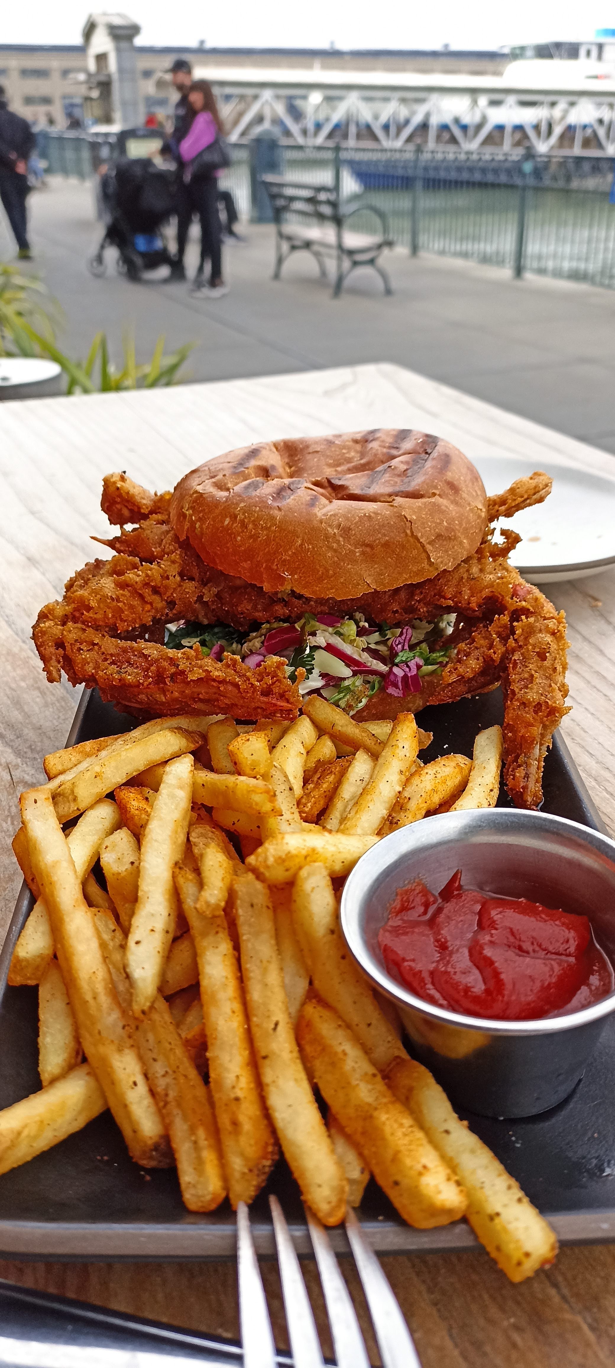 Crab sandwich