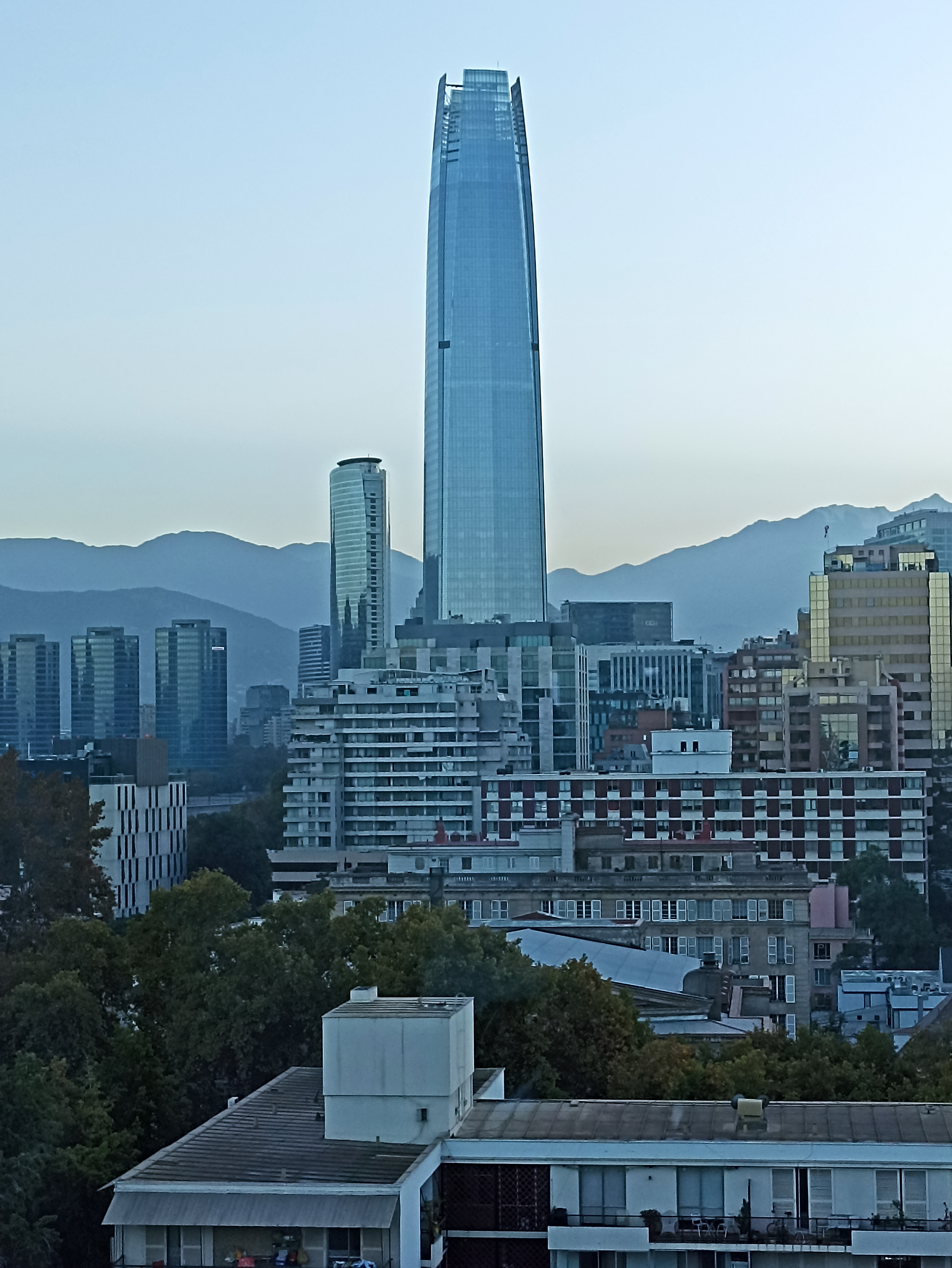Torre Costanera Chile