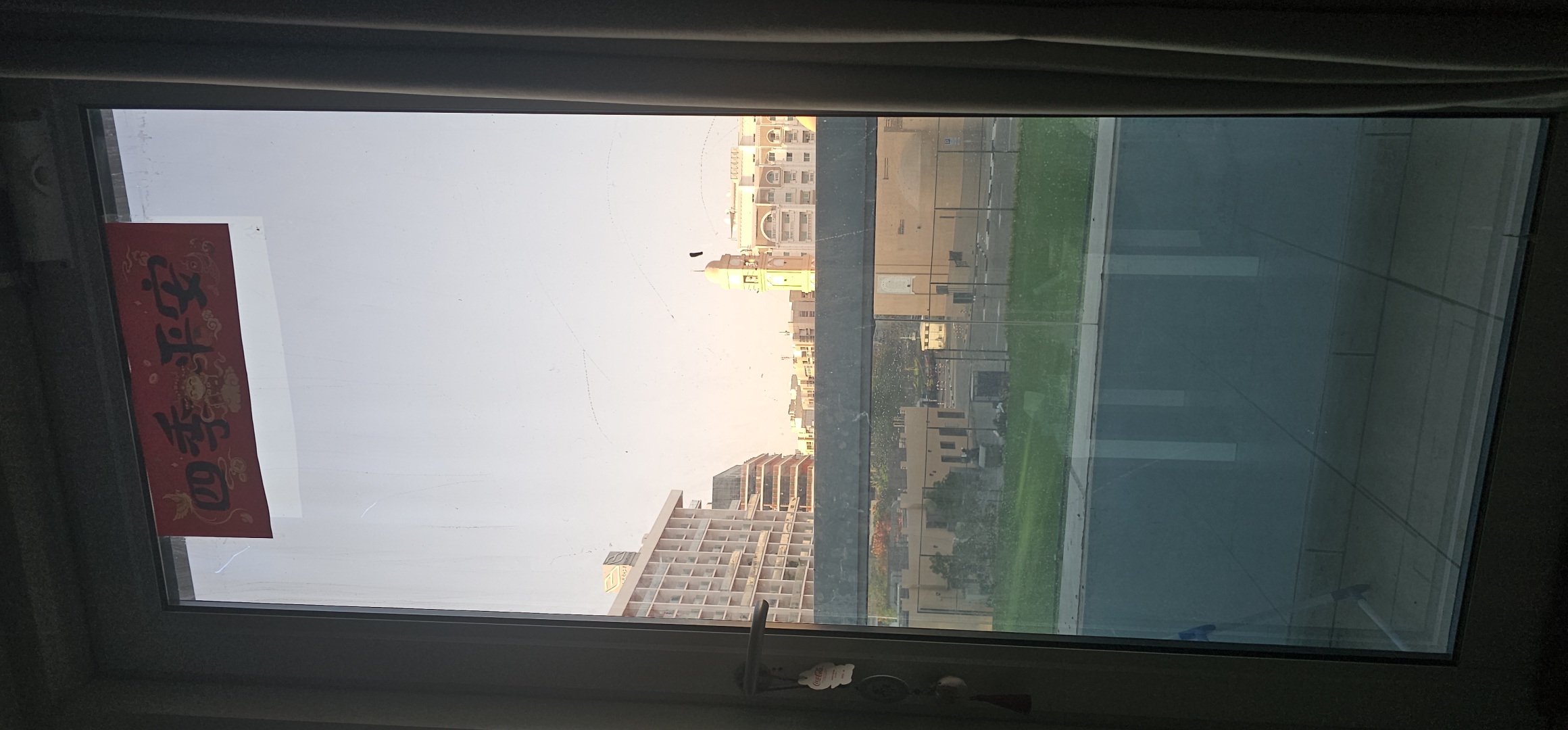 DXB