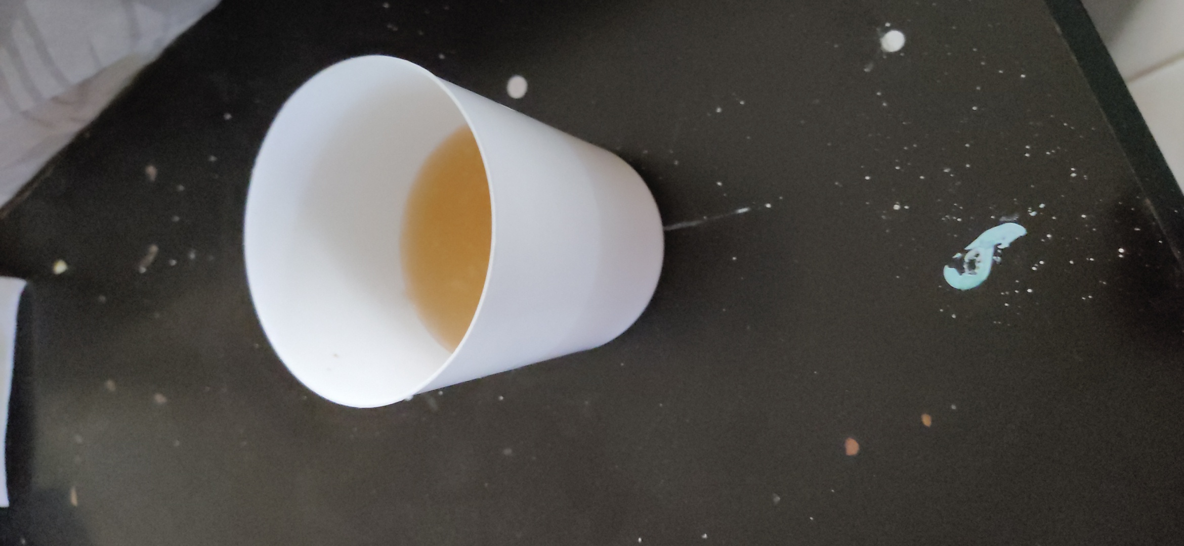 Vaso con agua de melon