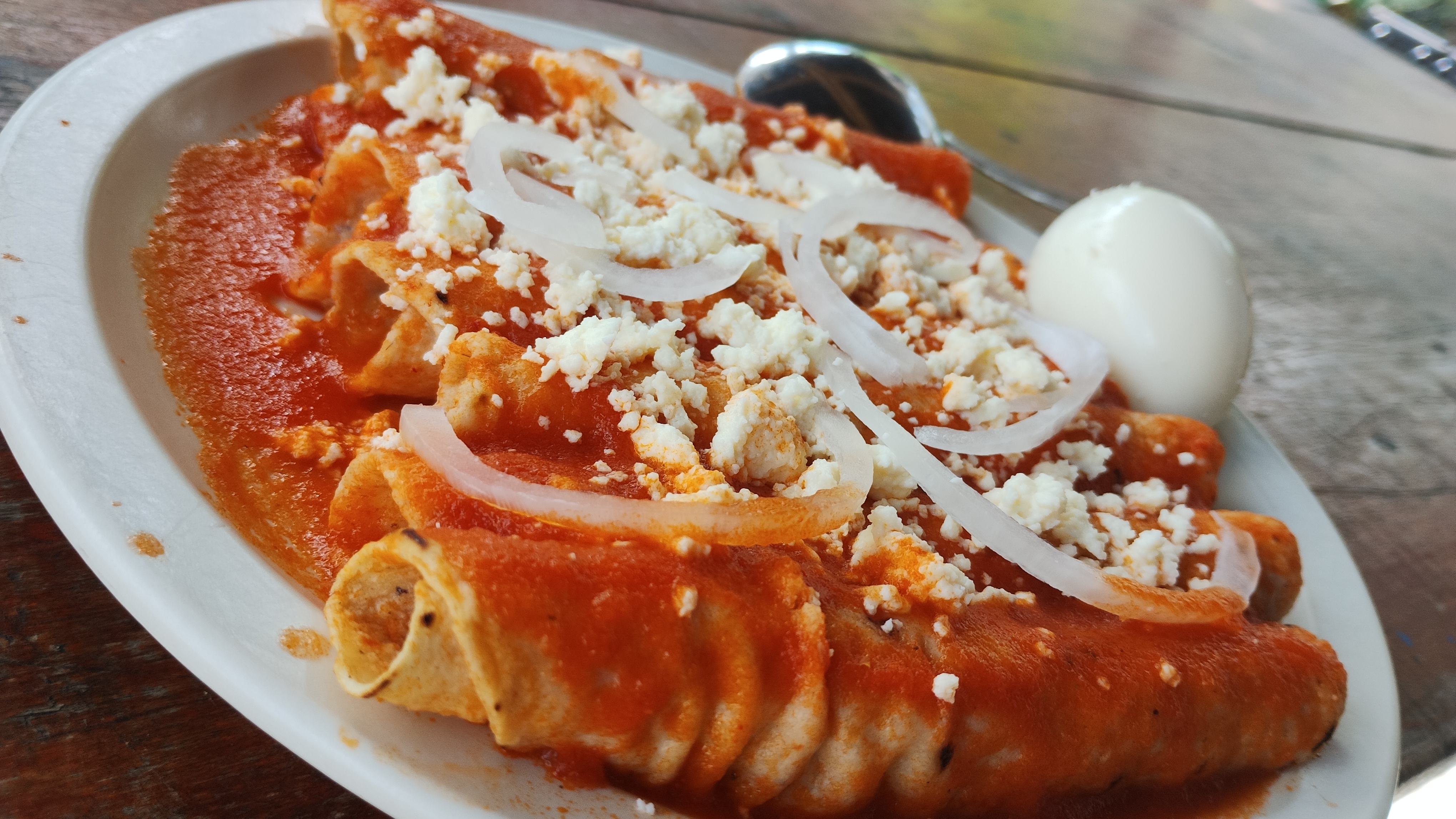 Taquitos y huevo